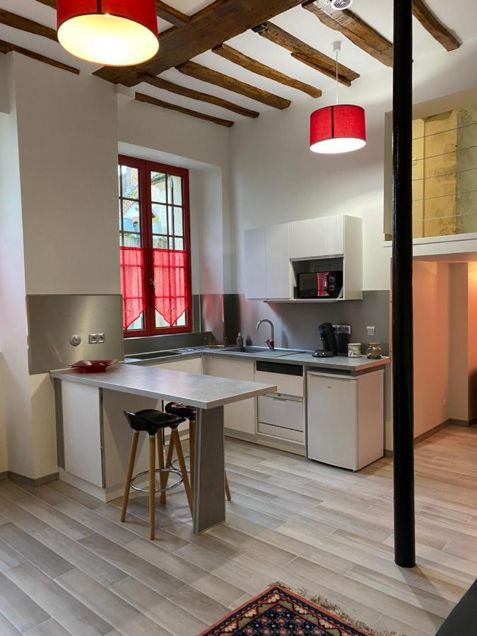 Le Gite De Lancelot Avec Balneo City Center Sens Eksteriør billede