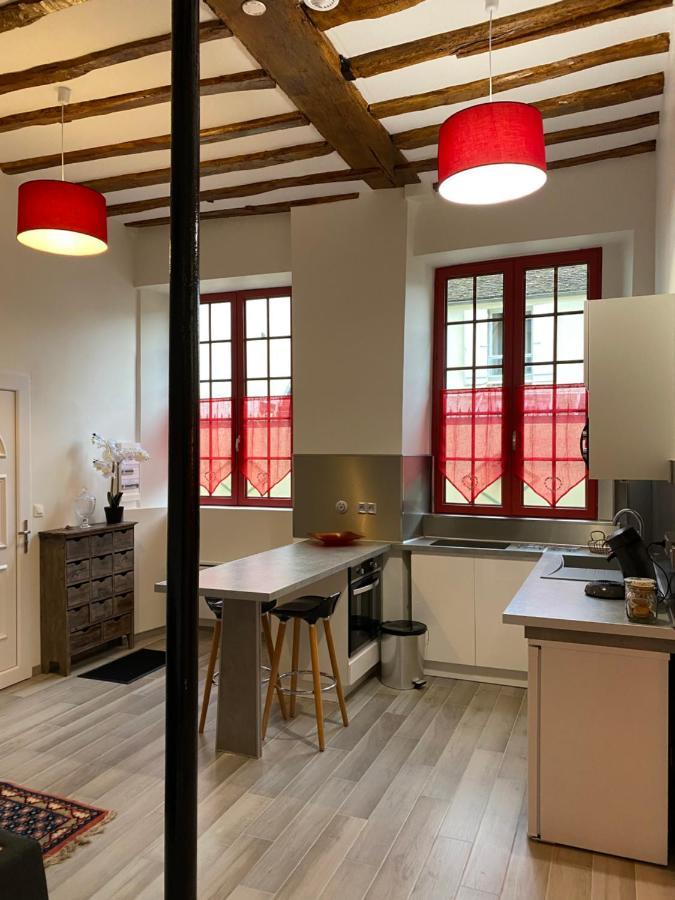 Le Gite De Lancelot Avec Balneo City Center Sens Eksteriør billede